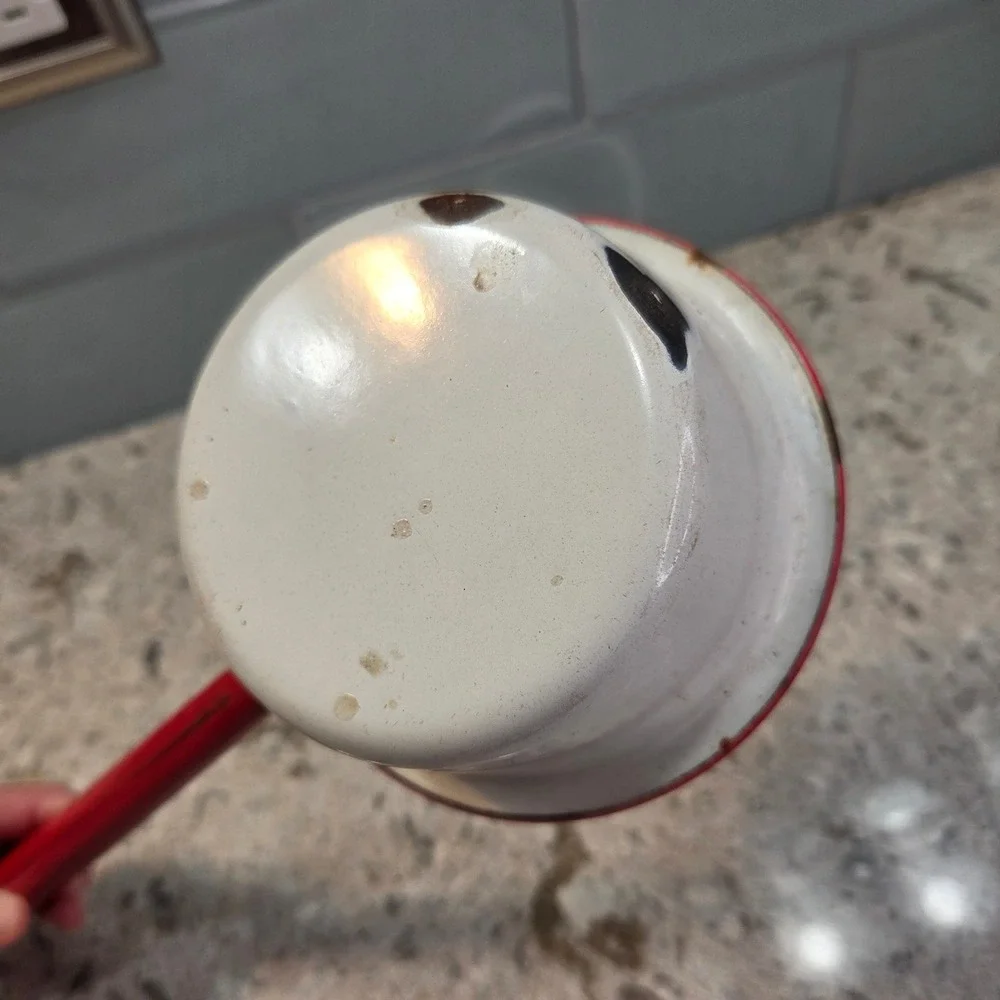 Vintage Enamelware Water Dipper Ladle White Red Rim Farmhouse Primitive 13.5